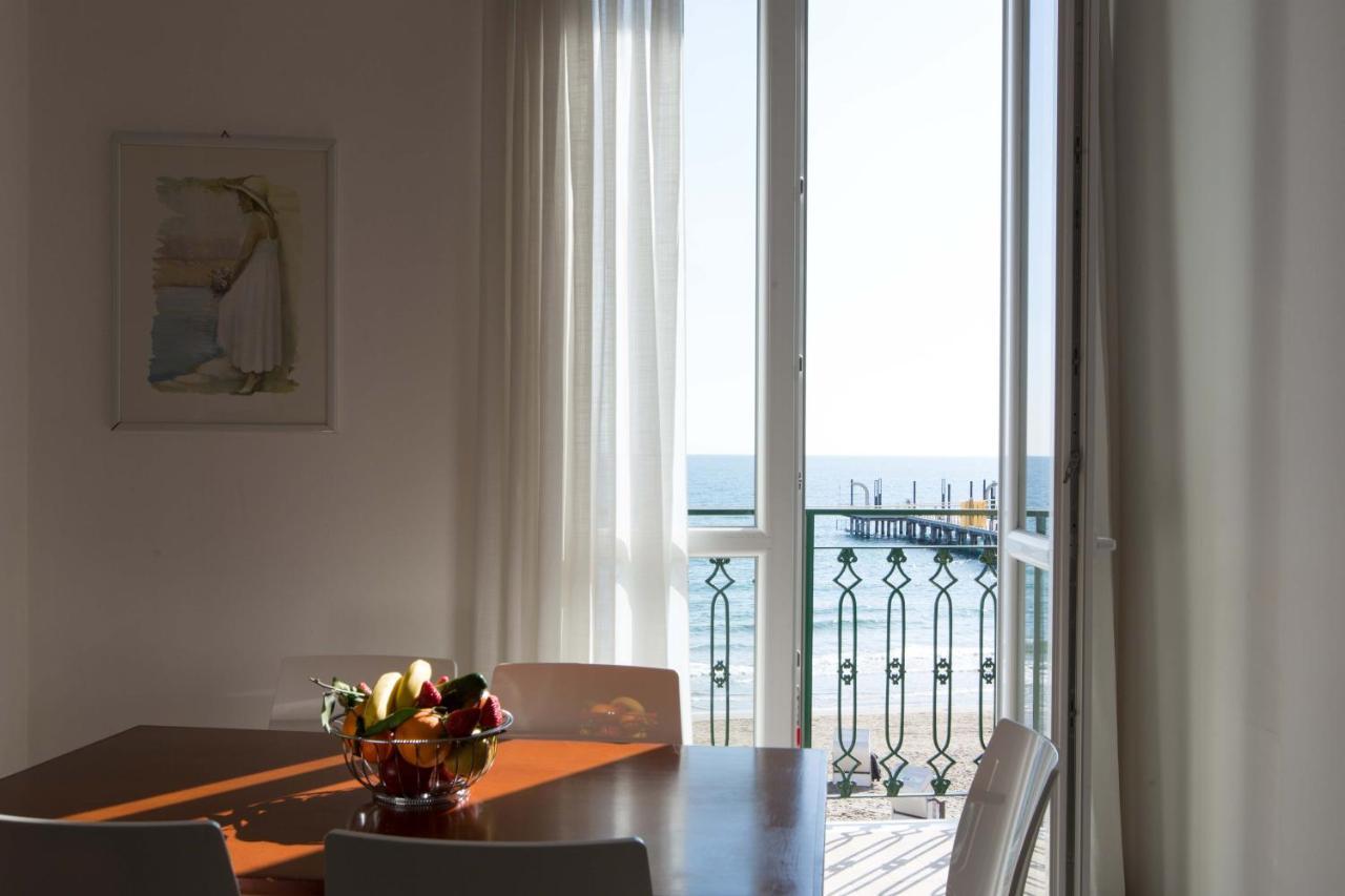 Appartamenti Sul Mare Alassio Buitenkant foto