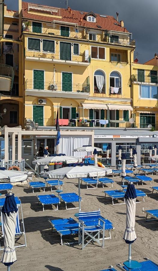 Appartamenti Sul Mare Alassio Buitenkant foto